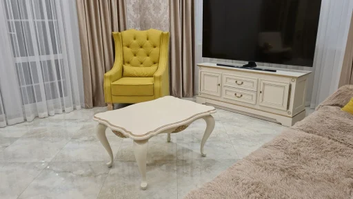 Стол журнальный "Грация", мебель для гостиной "Полонез"
